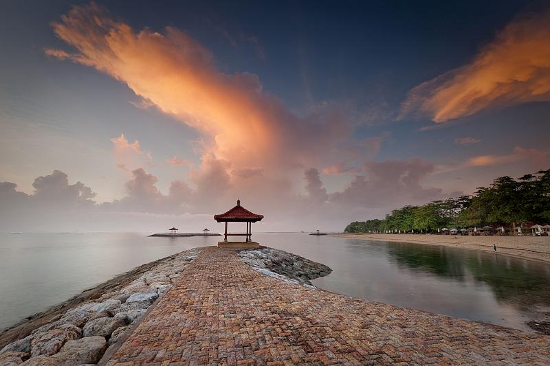 20111024-_MG_4955.jpg - Stormy Sunrise Sanur Bali. Taken last year on our October trip.