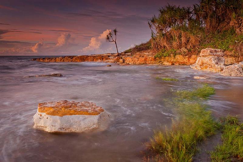 20120309-_MG_7839.jpg - High Tide - Nightcliff, NT
