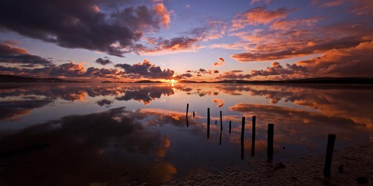LS307mw.jpg - Sunrise over Princess Royal Harbour, Albany