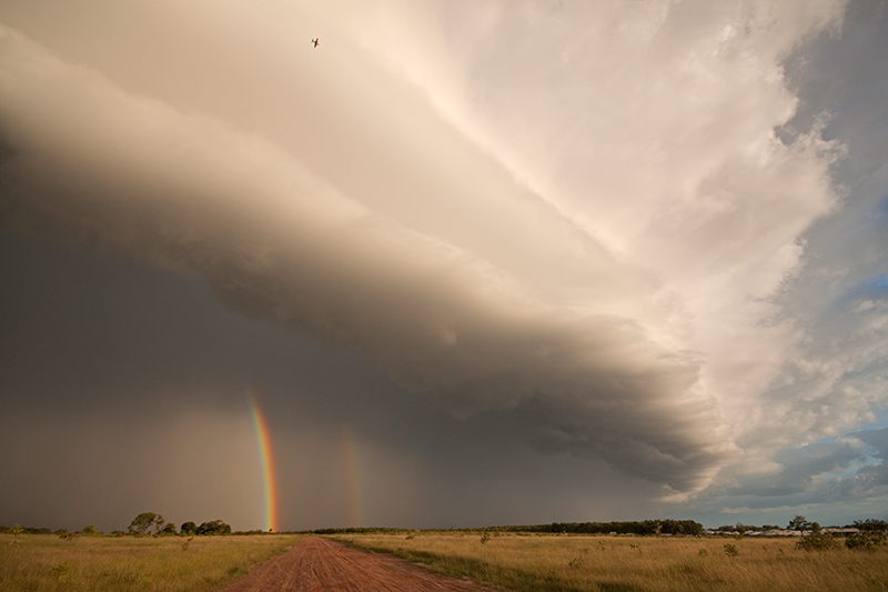 _MG_6099mw.jpg - Double Rainbows under Shelf Cloud - Lyons, Darwin, NT